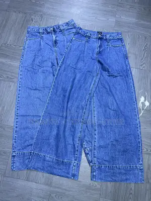 Buggy Buggy Jeans