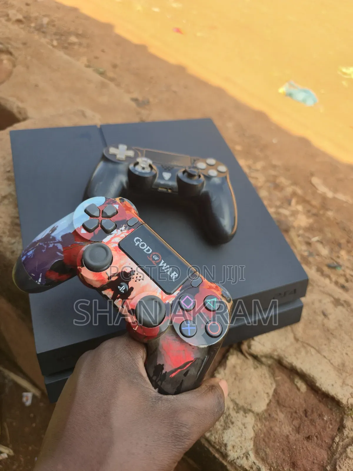 PlayStation 4 Chipped 1TB Two Controllers