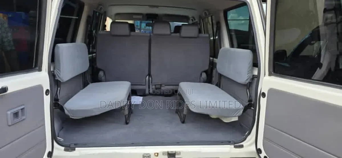 Toyota Land Cruiser 76 Series 2024 White