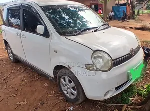 Toyota Sienta 1.5 FWD 2007 White