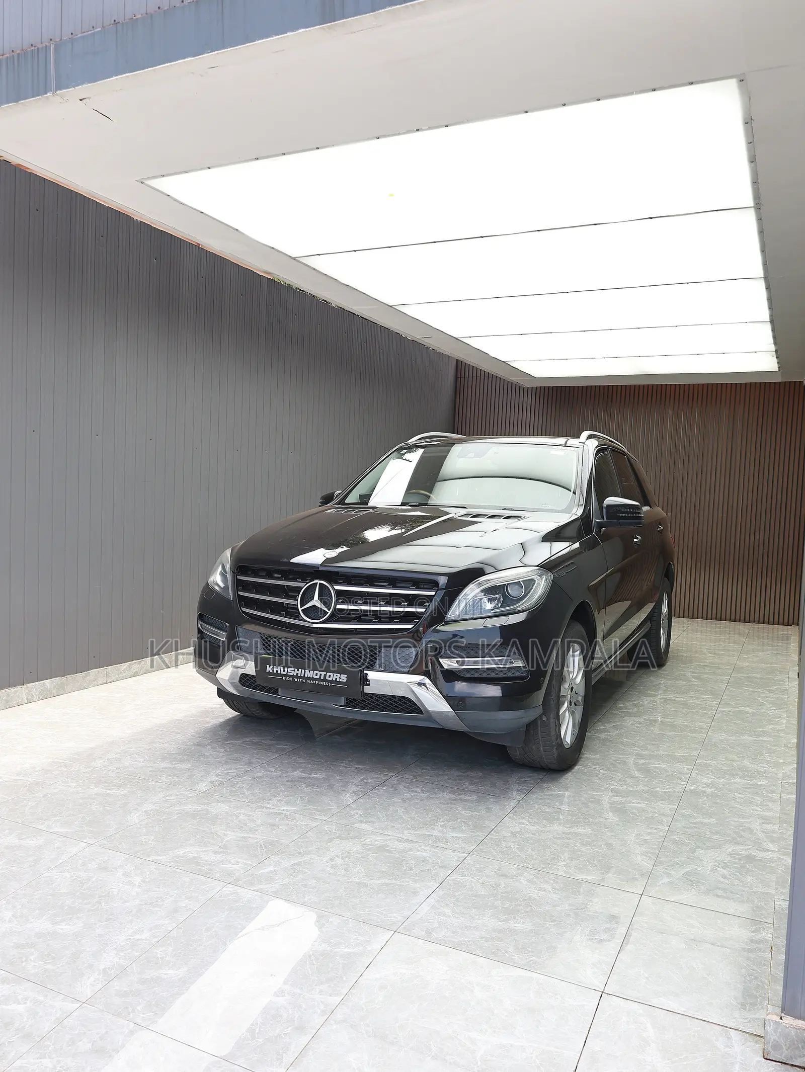 Mercedes-Benz M Class 2013 Blue