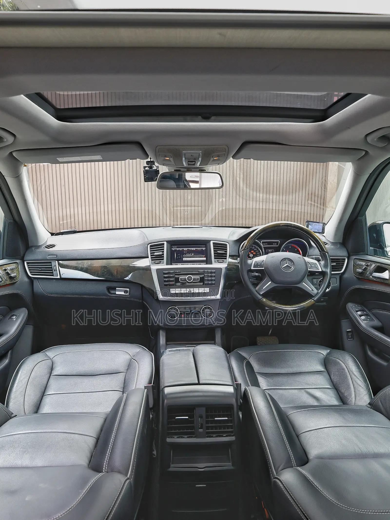 Mercedes-Benz M Class 2013 Blue