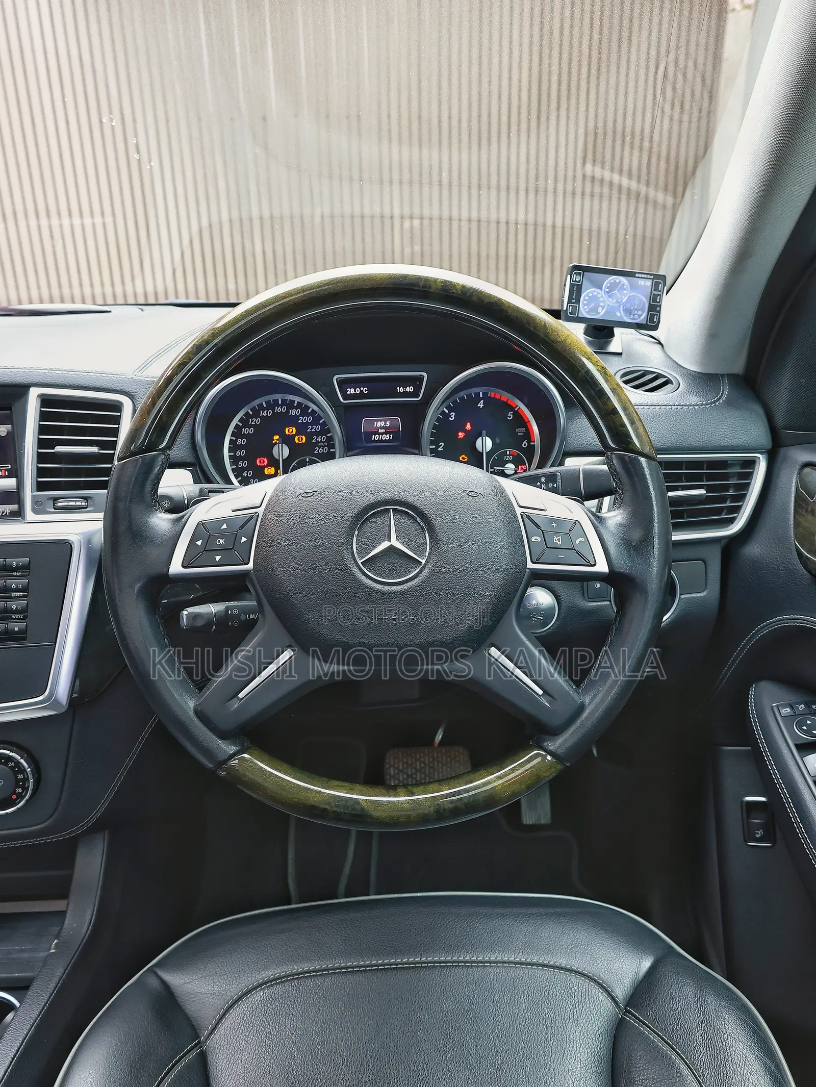 Mercedes-Benz M Class 2013 Blue