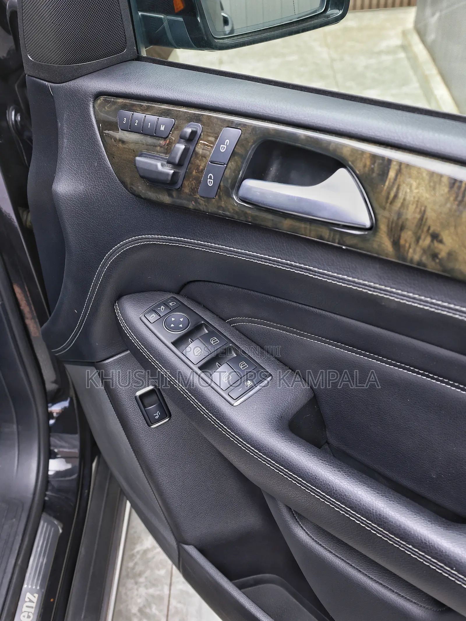 Mercedes-Benz M Class 2013 Blue