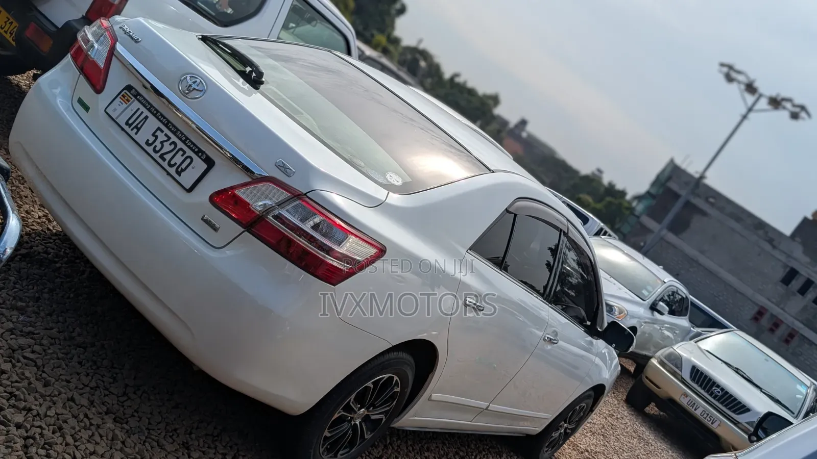 Toyota Premio 1.8 AWD 2012 White