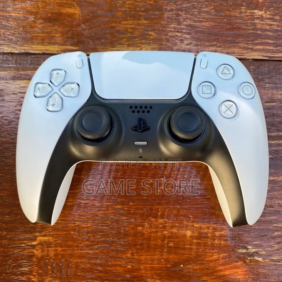 PS5 DualSense Controller – UK Used, Still a Fresh Graduate!