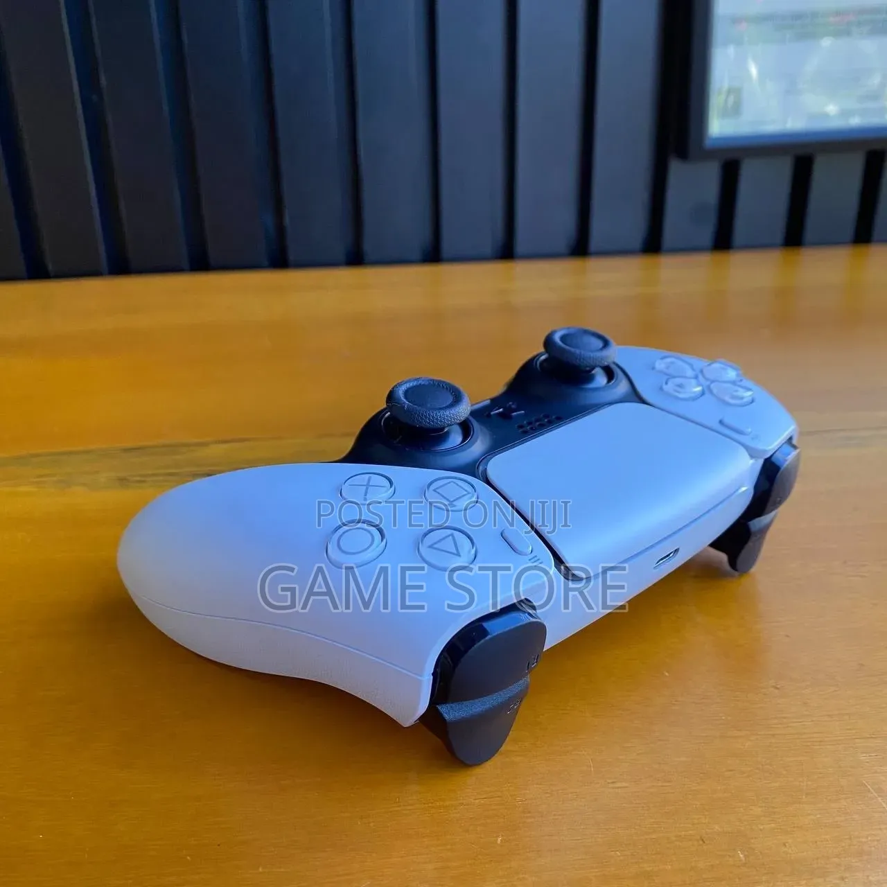 PS5 DualSense Controller – No Dust, No Drama, Just Gaming!