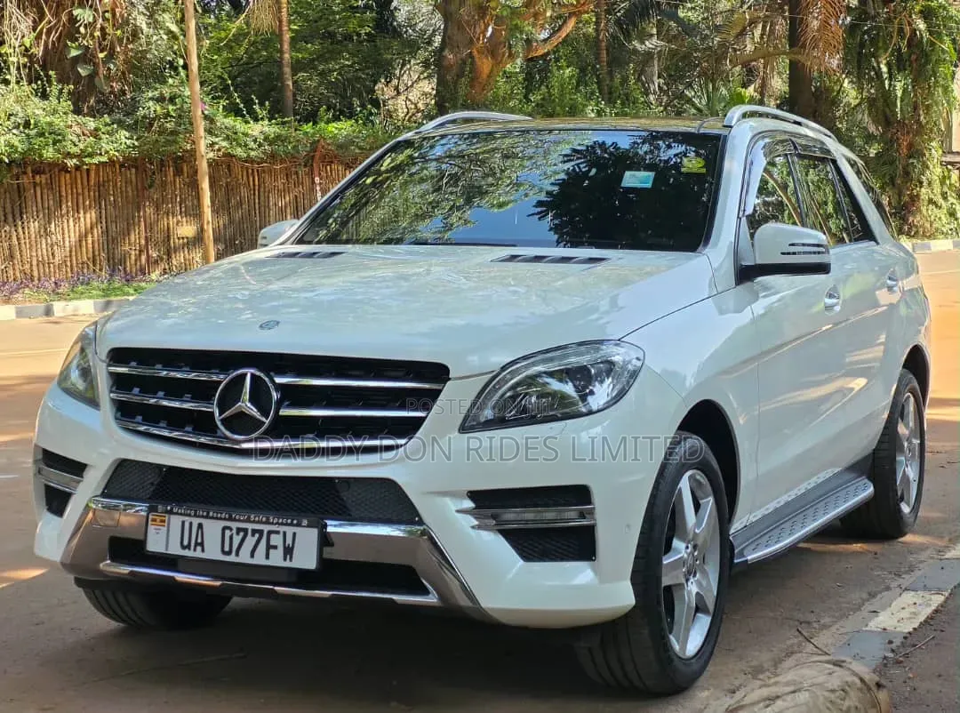 Mercedes-Benz M Class ML350 4MATIC 4dr SUV AWD (3.5L 6cyl 7A) 2014