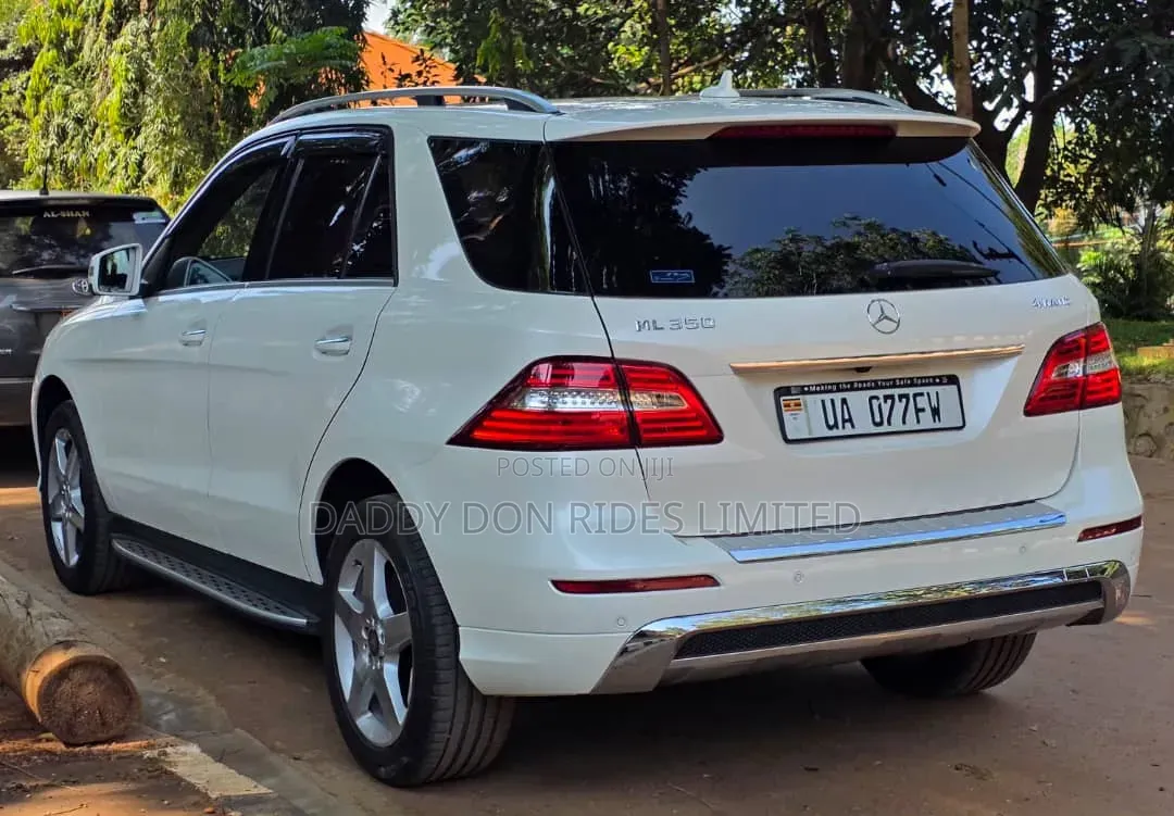 Mercedes-Benz M Class ML350 4MATIC 4dr SUV AWD (3.5L 6cyl 7A) 2014
