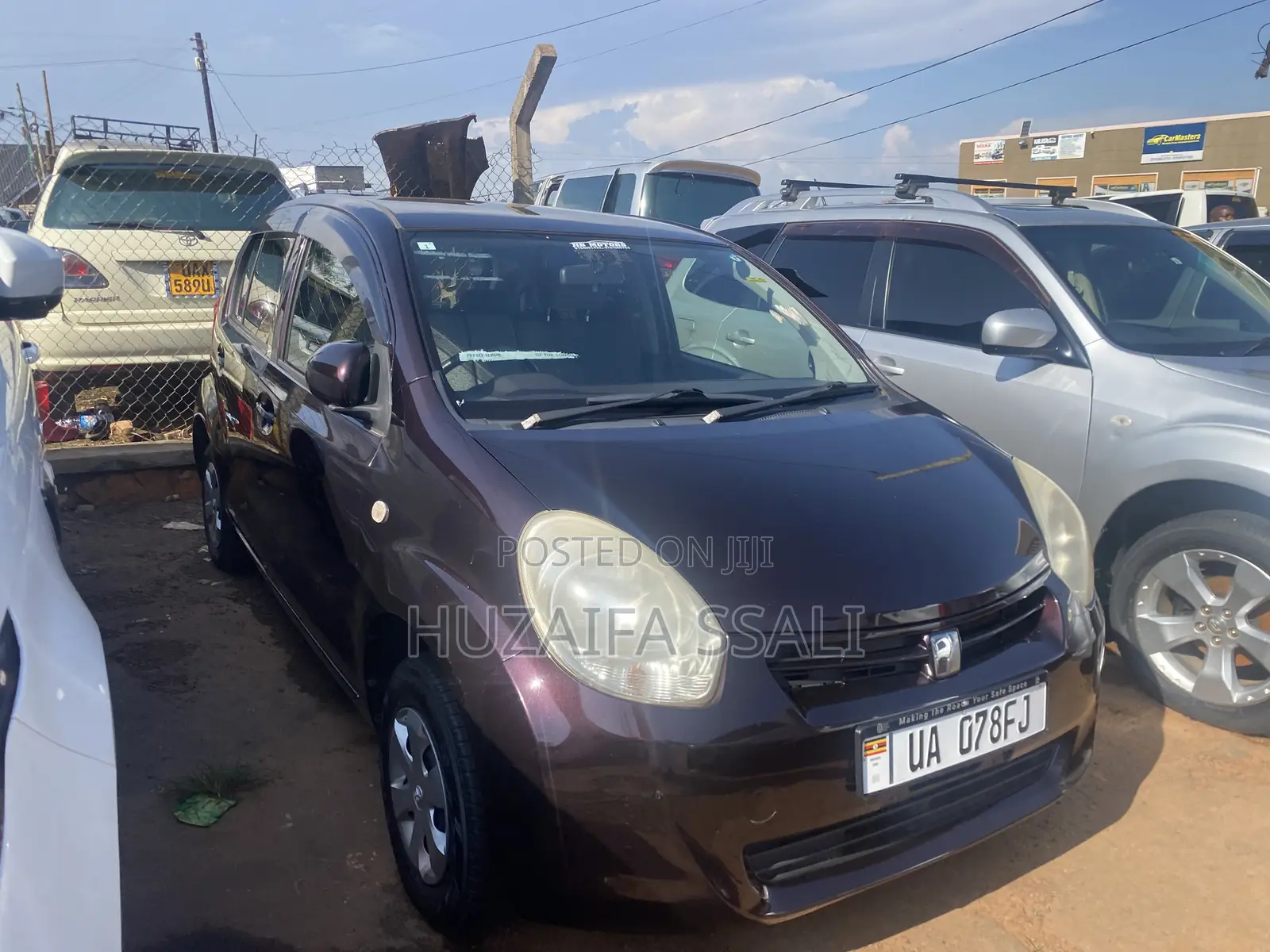 Toyota Passo 2025 Maroon