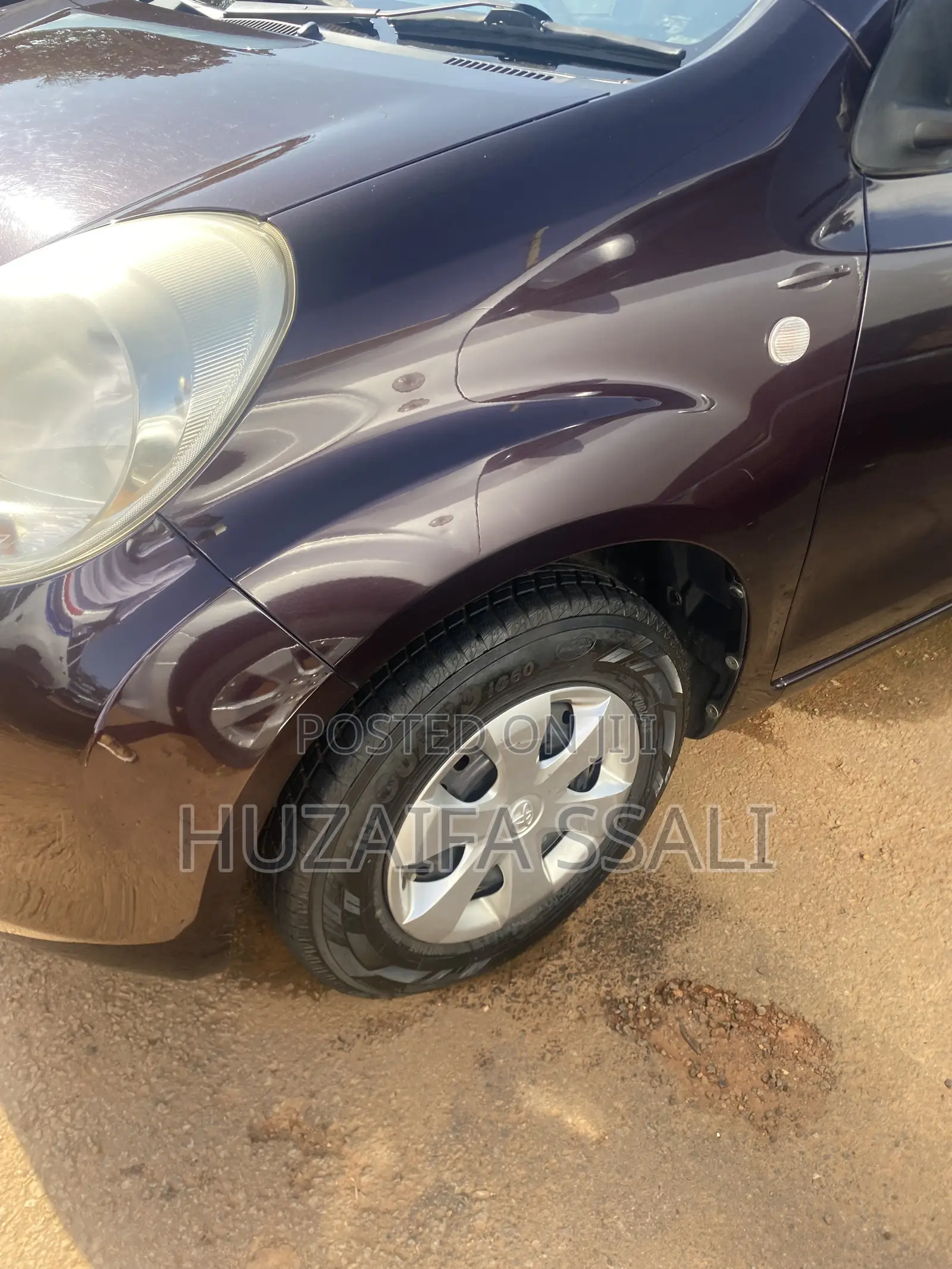 Toyota Passo 2025 Maroon