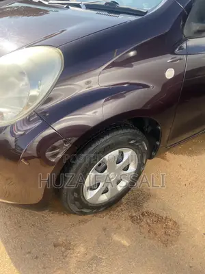 Toyota Passo 2025 Maroon