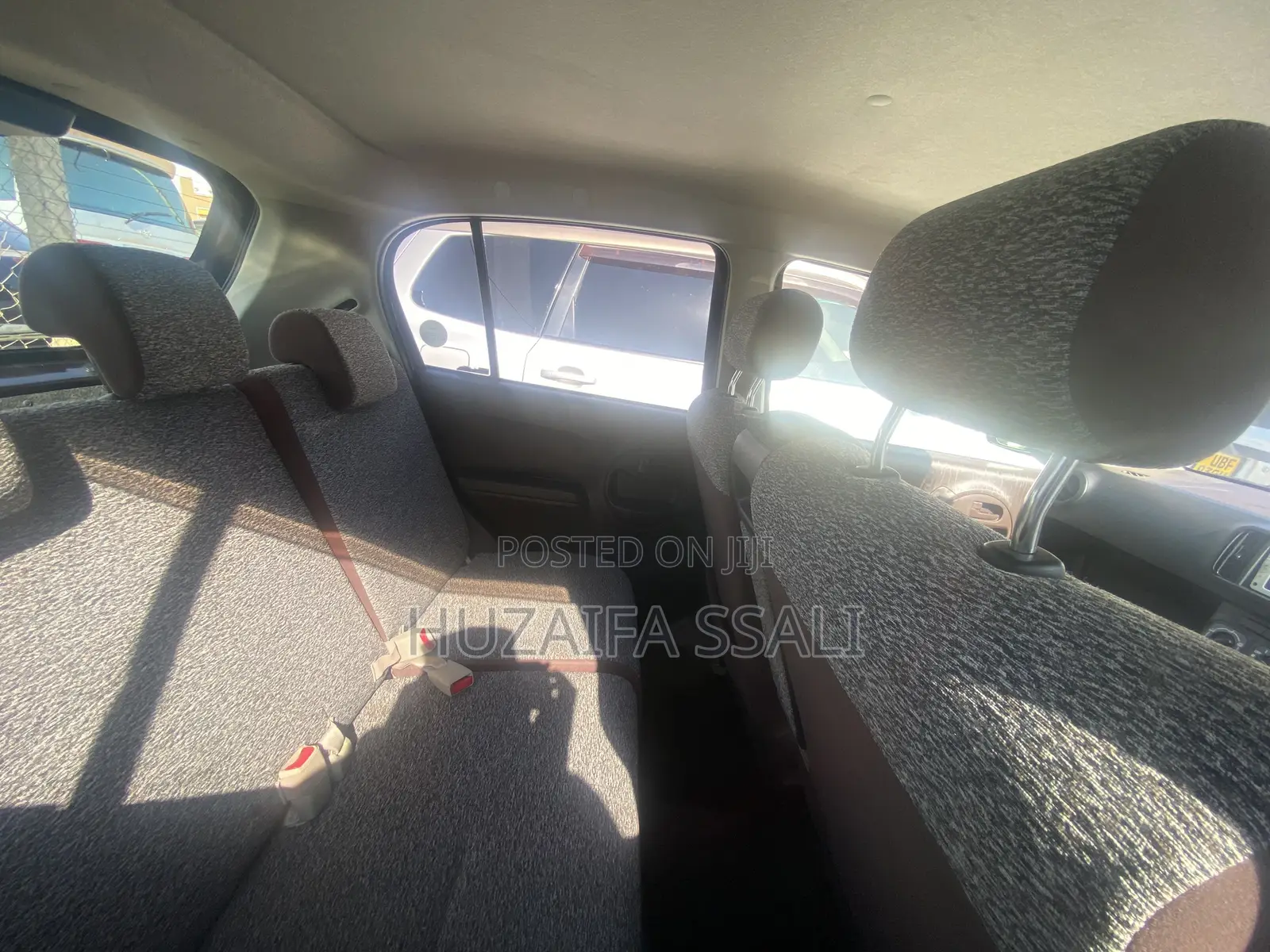 Toyota Passo 2025 Maroon