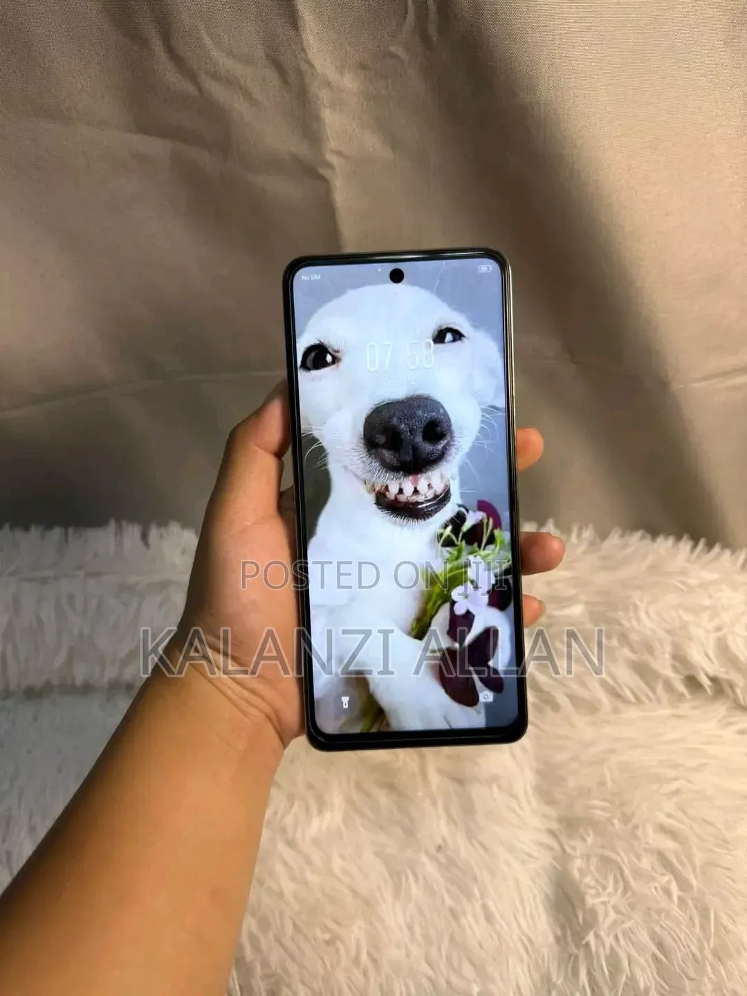 New Infinix Hot 40 Pro 256 GB Gold