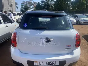 Mini Cooper 2025 White