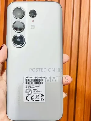 New Tecno Camon 50 Pro 256 GB Silver