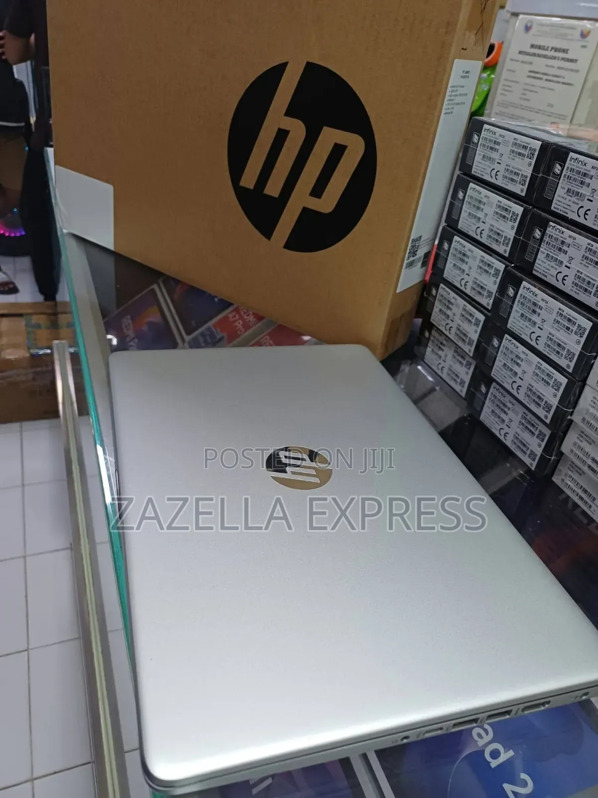 New Laptop HP 4GB SSD 128GB