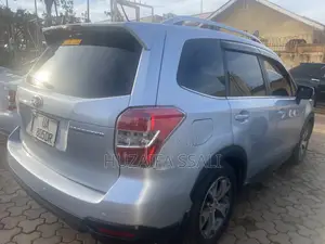 Subaru Forester 2017 White