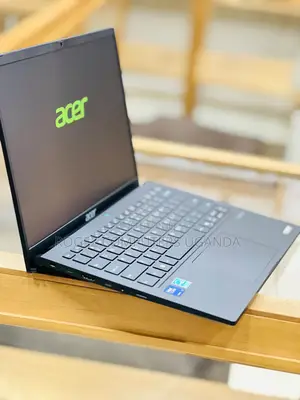 New Laptop Acer Extensa 2511 16GB Intel Core Ultra 5 SSD 512GB