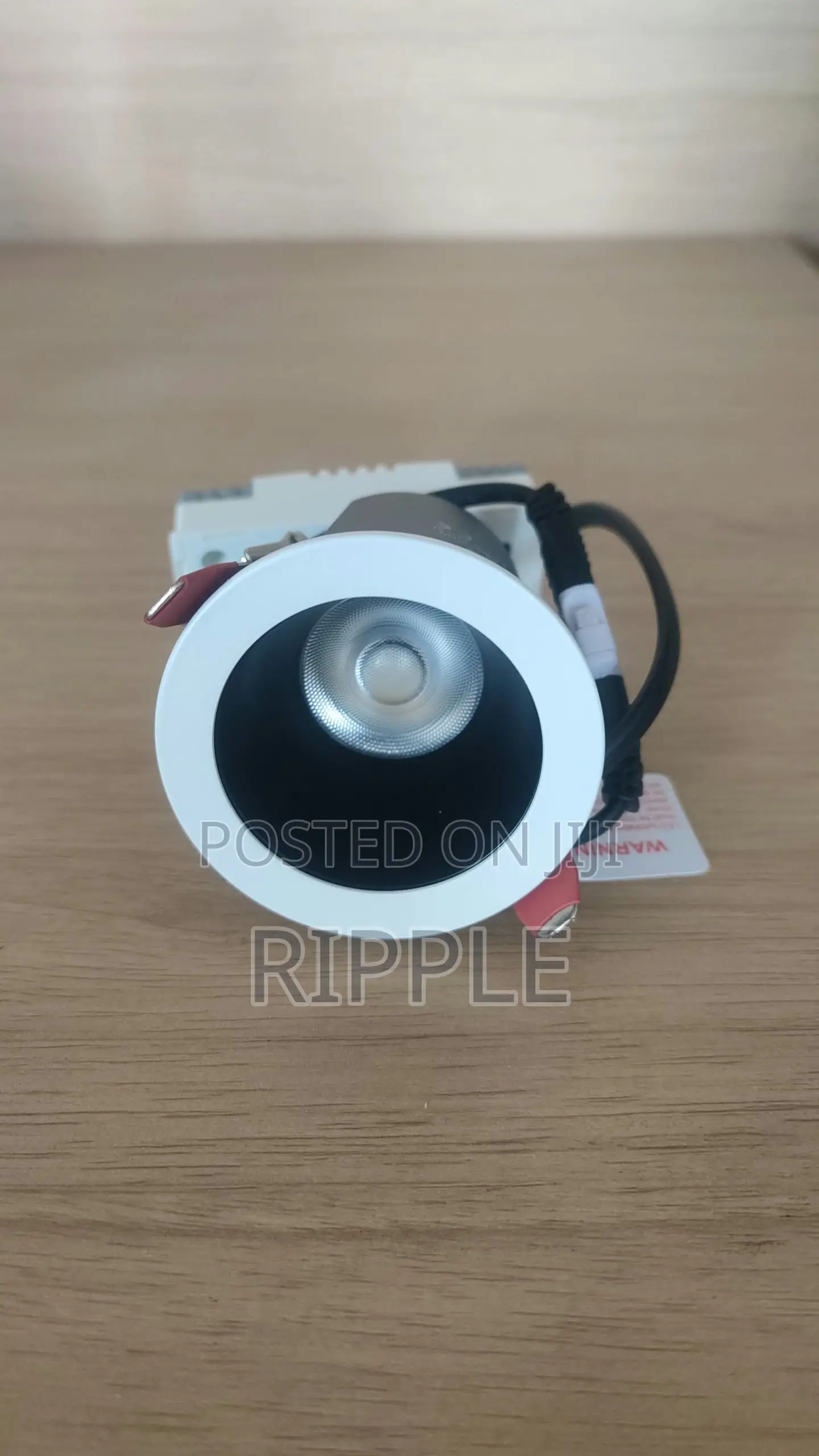7W Deep Recessed LED Spotlight – 24° Focused Beam