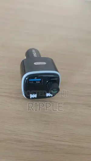 Bluetooth FM Car Transmitter With USB-C Fast Charging