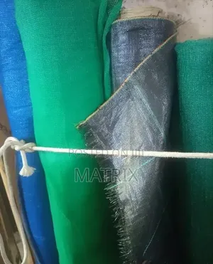 High-Density Polyethylene Construction Safety Net in Rolls and Metres.