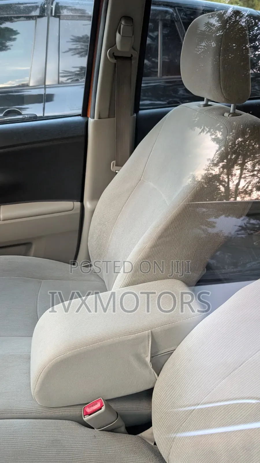 Toyota Passo Sette 1.5 AWD 2009 Orange