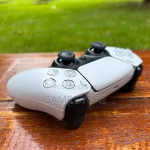 PS5 DualSense Controller – Built for Weekend FIFA Champions!