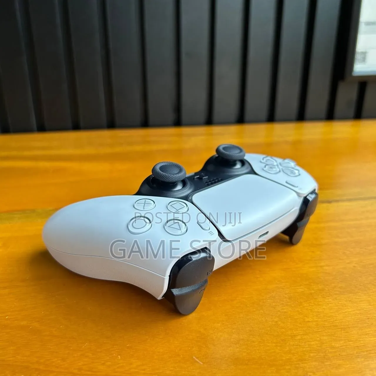 PS5 DualSense Controller – Strong Enough for Angry Gamers!