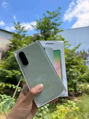 New Samsung Galaxy A56 256 GB Green