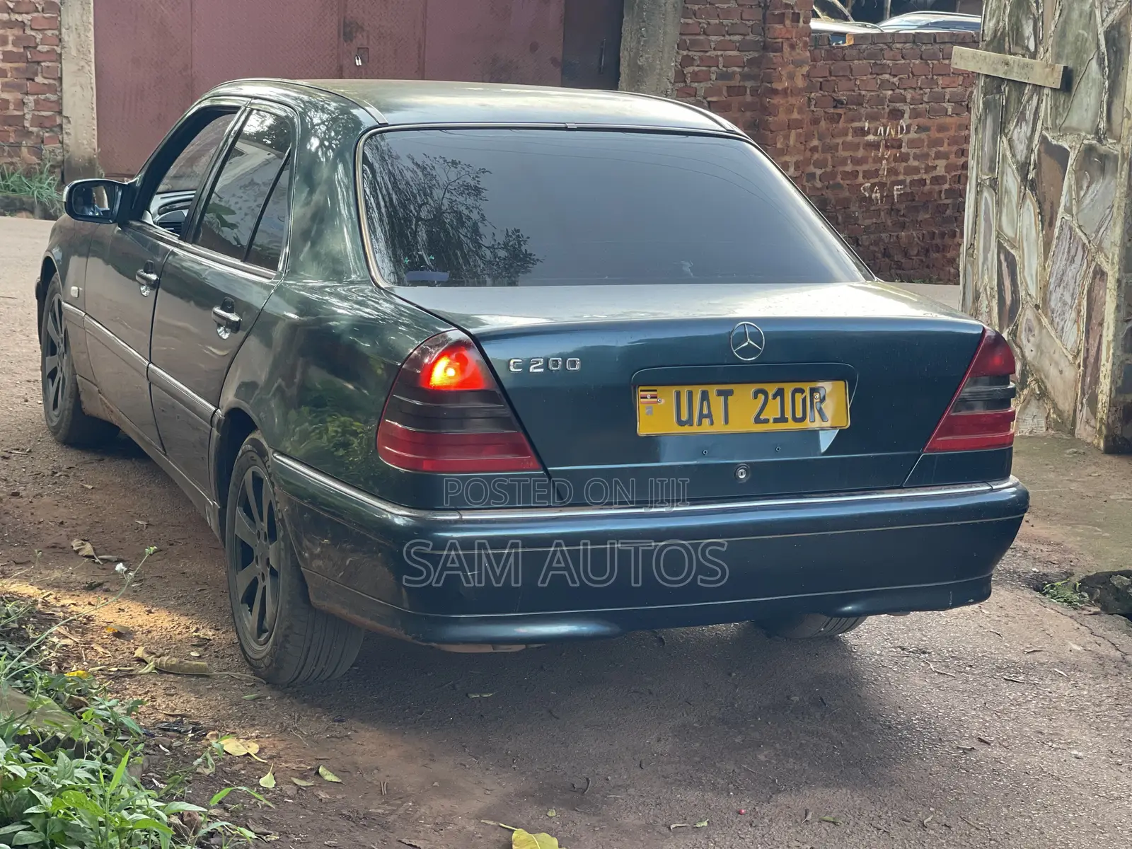 Mercedes-Benz C200 1999 Black