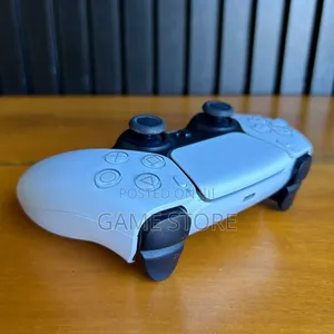 PS5 DualSense Controller – One Match Can Ruin a Friendship!