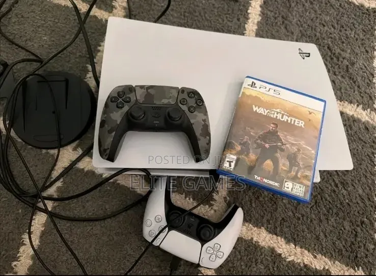 PlayStation 5 Standard Disc Version
