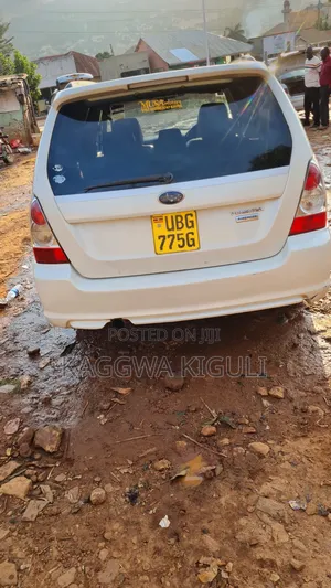 Subaru Forester 2006 White