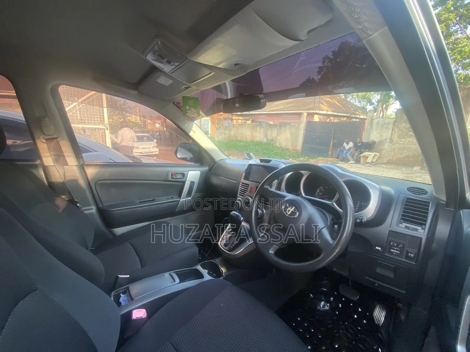 Toyota Rush 2022 Beige