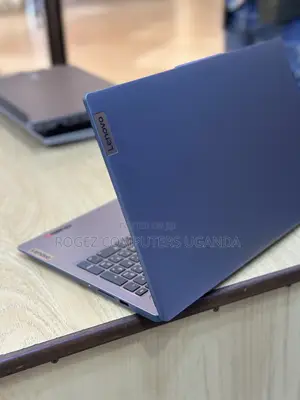 New Lenovo IdeaPad 5 Slim 13th Gen i7 8GB Intel Core i7 SSD 256GB