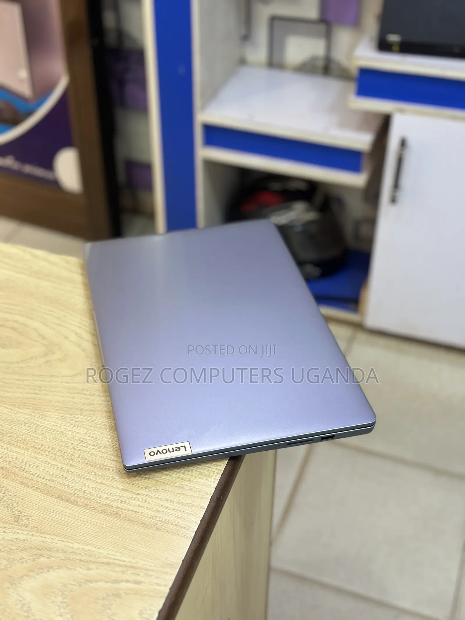 New Lenovo IdeaPad 5 Slim 13th Gen i7 8GB Intel Core i7 SSD 256GB