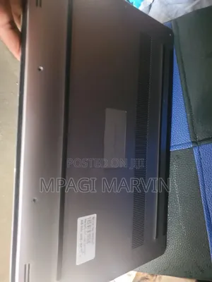 Laptop Dell Precision 5530 8GB Intel Core i7 SSHD (Hybrid) 256GB