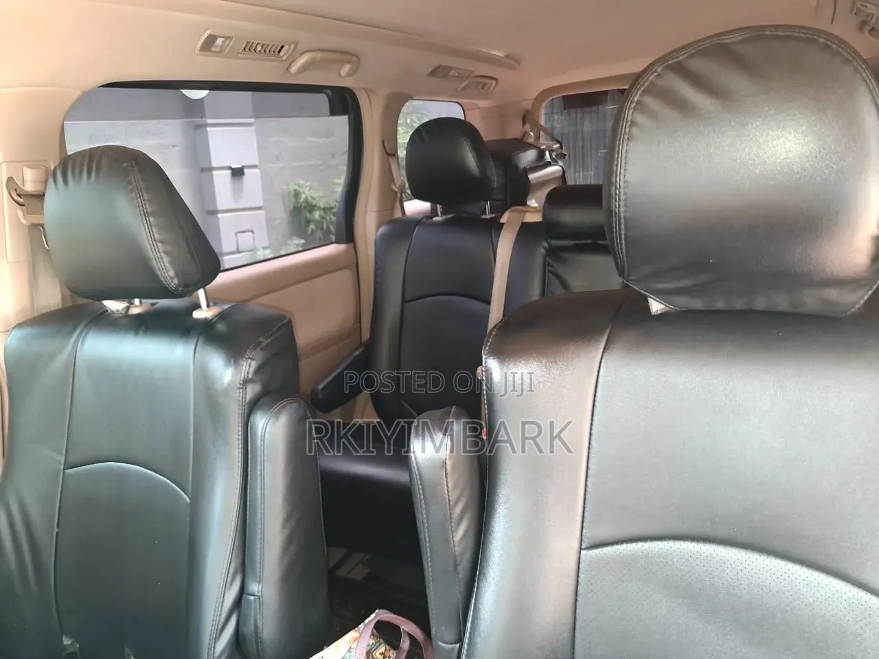 Toyota Alphard 2.4 Petrol AWD 2010 White