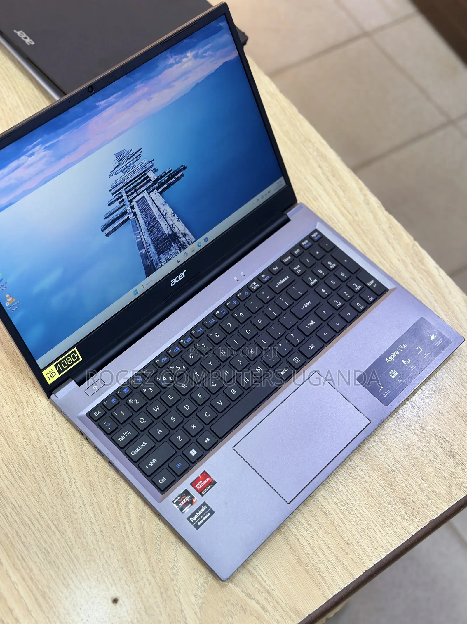 New Laptop Acer Aspire Lite 15 8GB AMD Ryzen 5 SSD 256GB