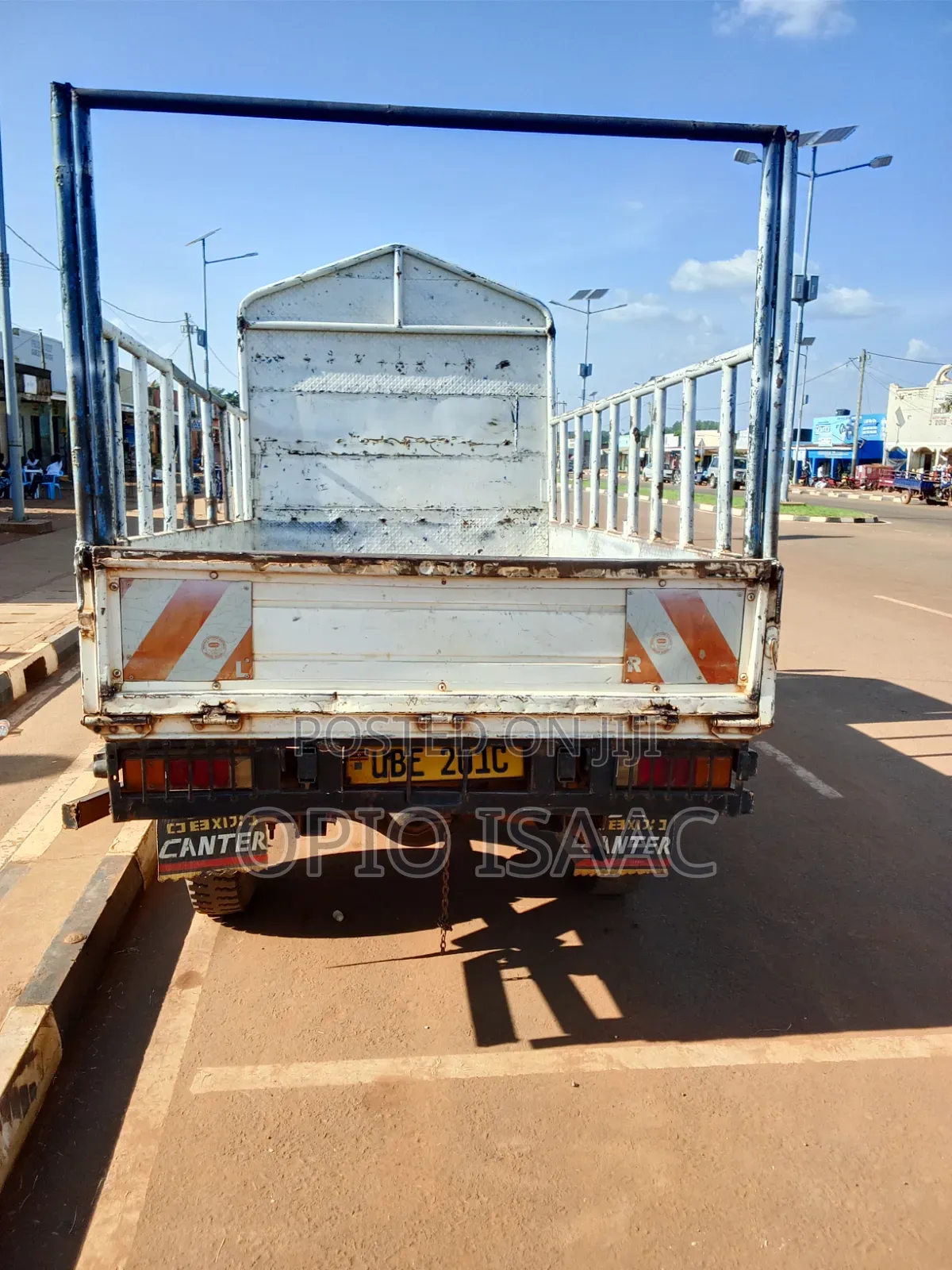 Mitsubishi Canter