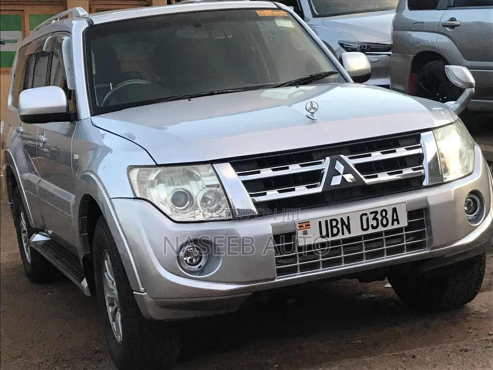 Mitsubishi Pajero 2014 White