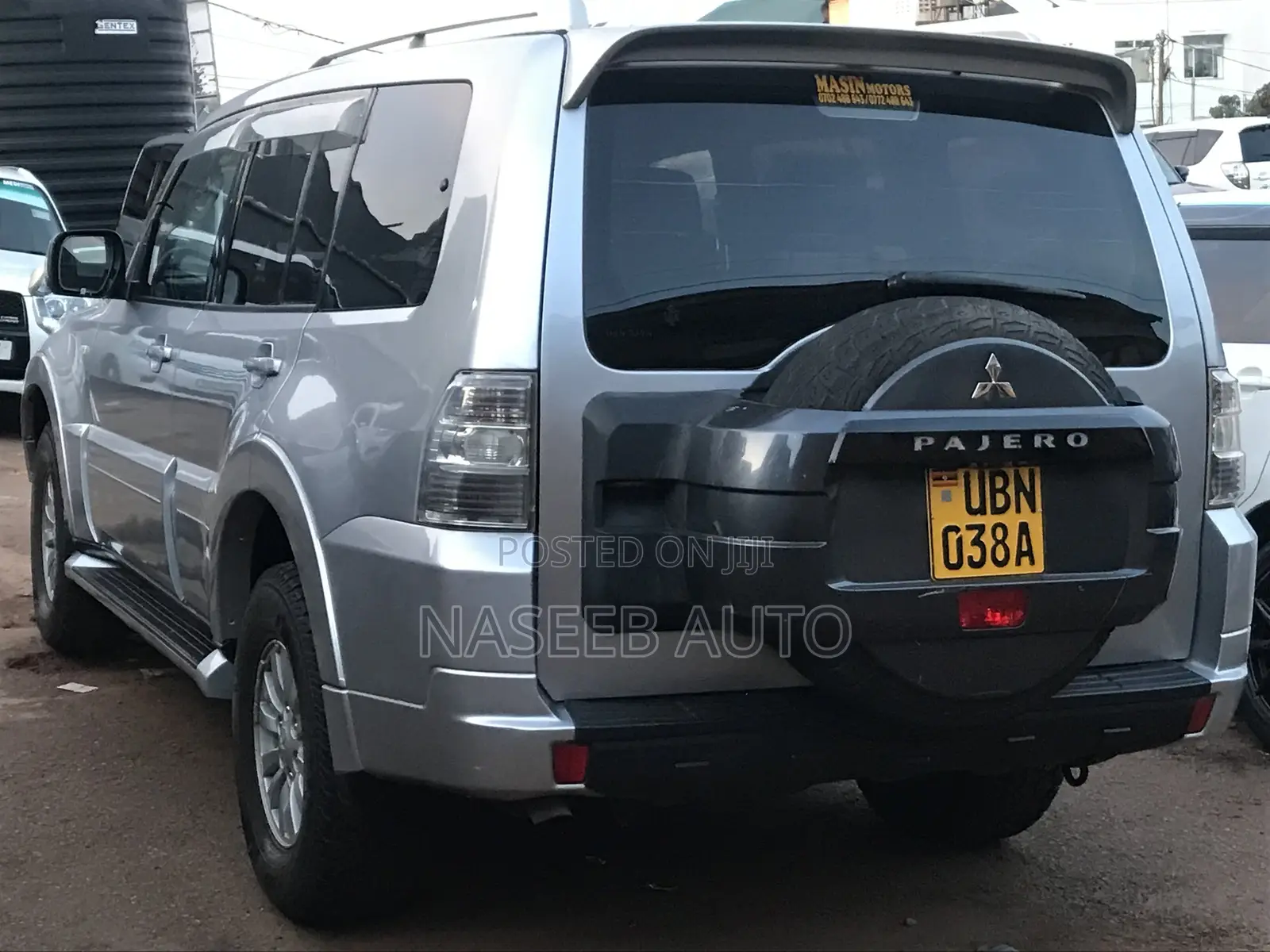 Mitsubishi Pajero 2014 White