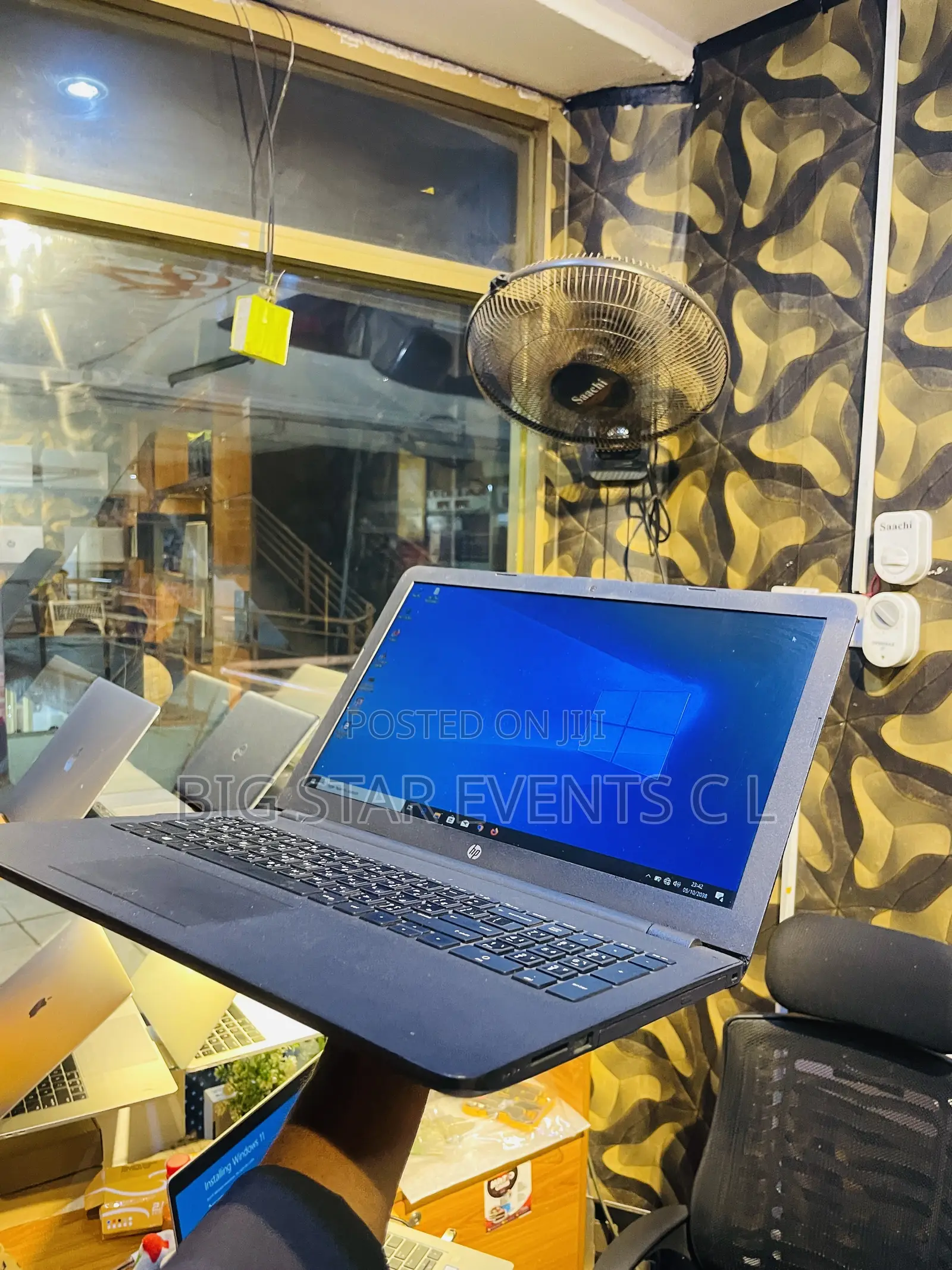 Laptop HP 250 G6 4GB Intel Core i5 SSD 128GB