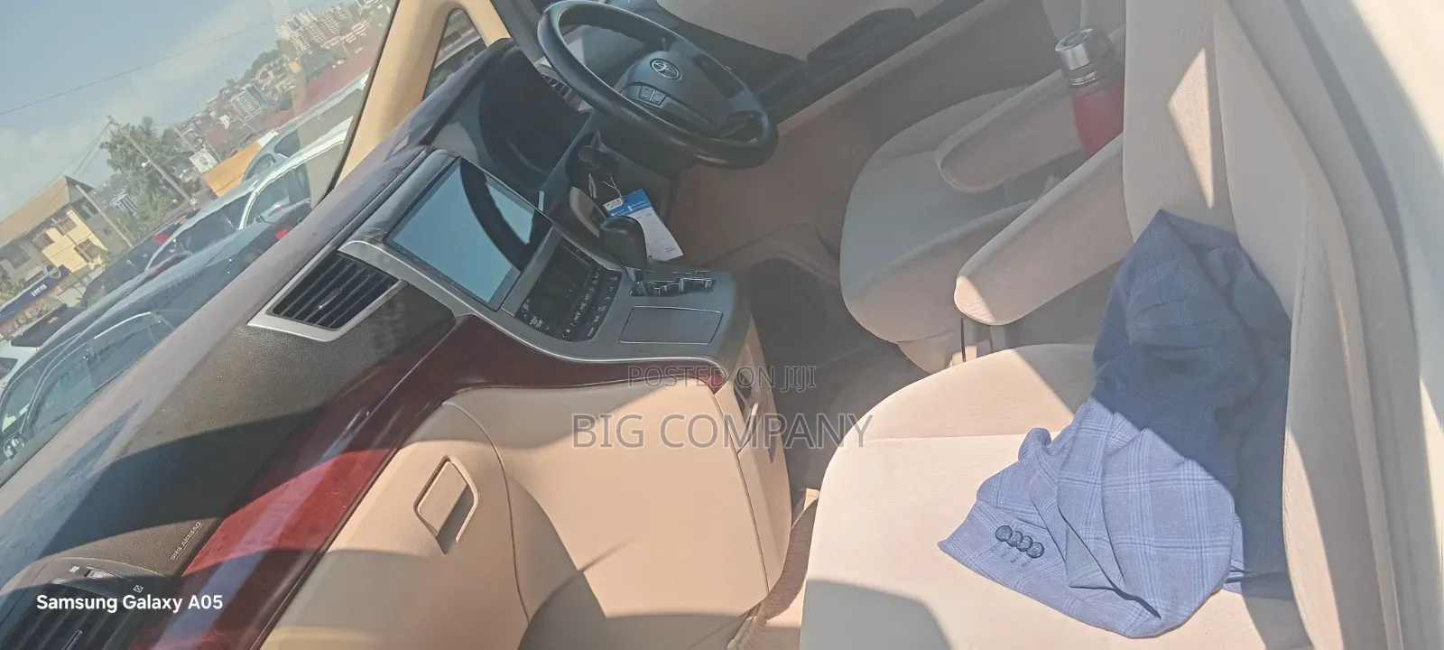 Toyota Alphard 2.4 Petrol AWD 2010 White