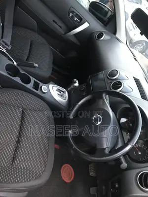 Nissan Dualis 2011 Silver