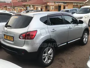 Nissan Dualis 2011 Silver
