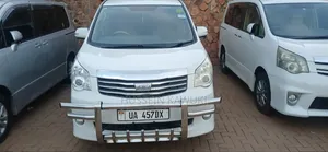Toyota Noah 2010 White