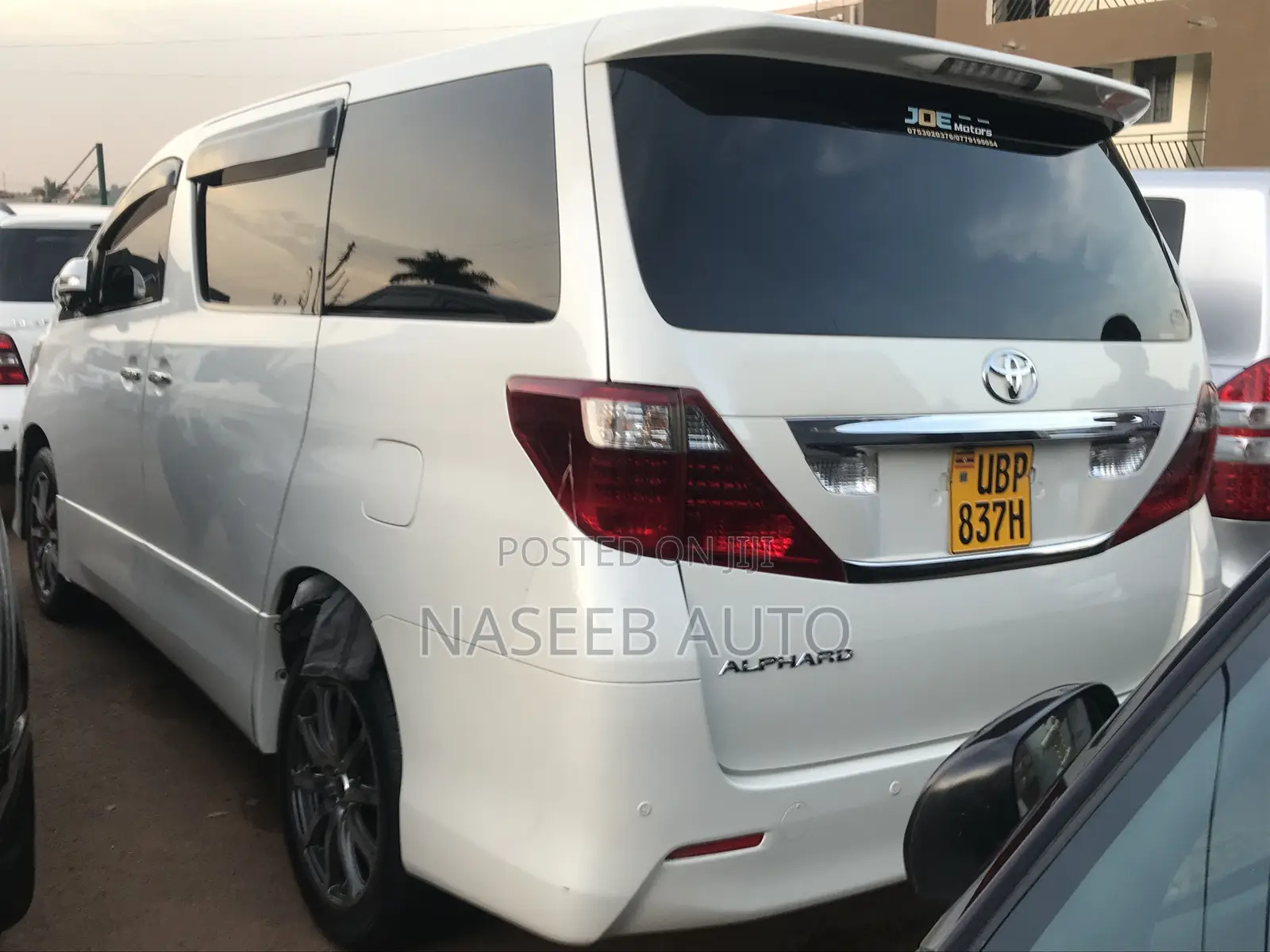 Toyota Alphard 2010 White