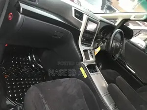 Toyota Alphard 2010 White